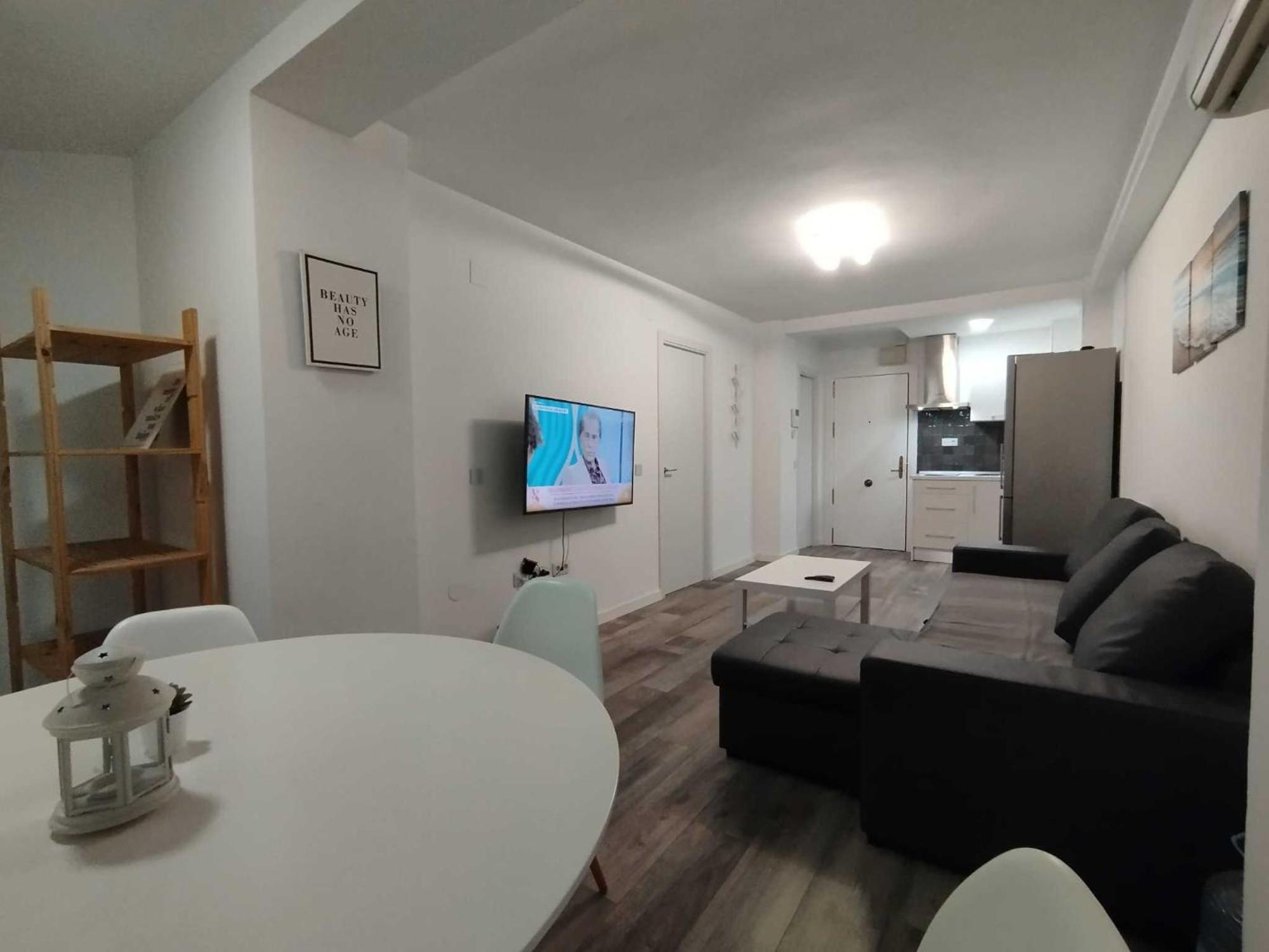 Plazamar Centro Apto 1 Dorm 3 Huesped Playa Wifi Torre Del Mar Exterior foto